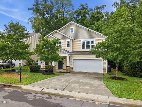 4th image of 5 White Spruce Ct