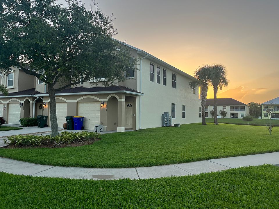 1st image of 937 Ocaso Ln Unit 203
