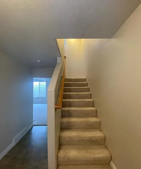 354 E Braidhill Dr — Photo 26