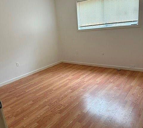 5th image of 8827 Rowan Ln