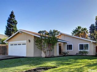6891 Escallonia Dr, Orangevale, CA 95662