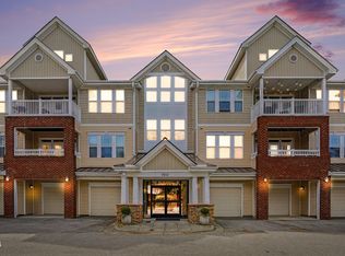 2810 Bedford Green Dr APT 305, Raleigh, NC 27604