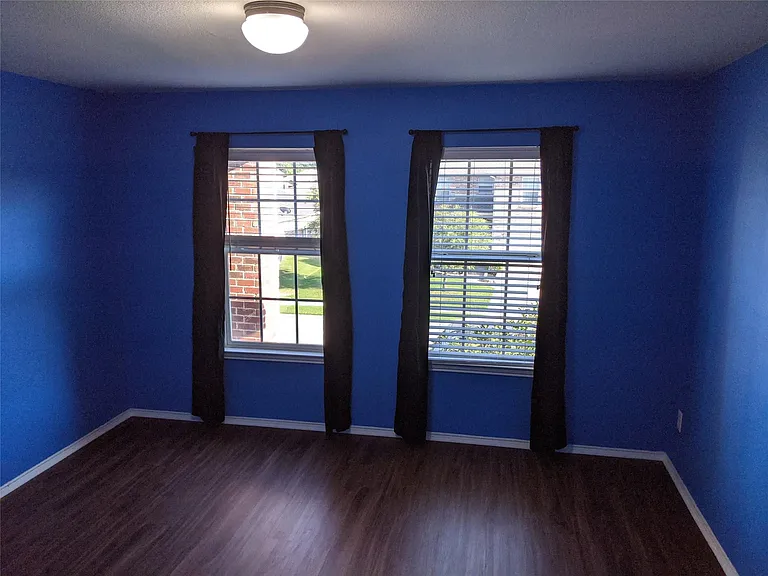 4525 Mountain Oak St — Photo 23