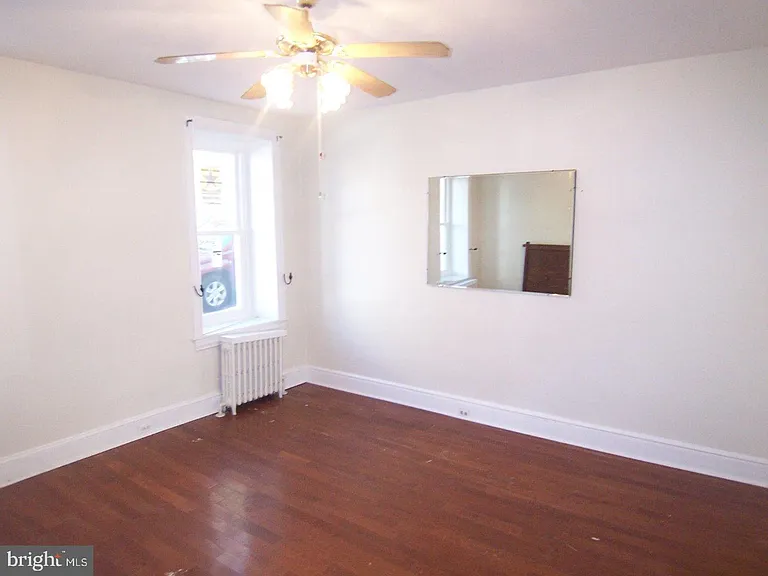 133 Jamestown St — Photo 3