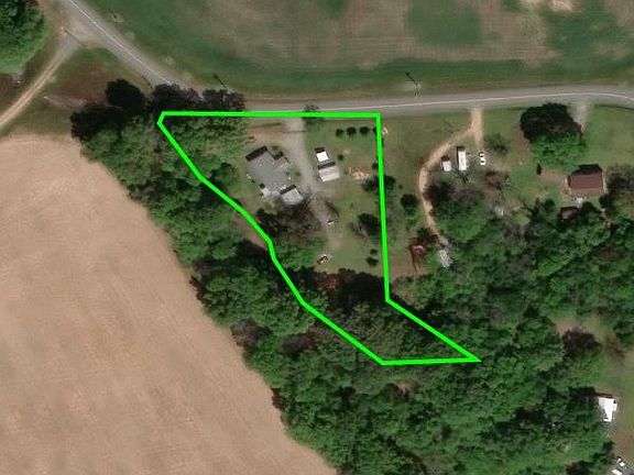 2nd image of 9523 Old Post Rd
