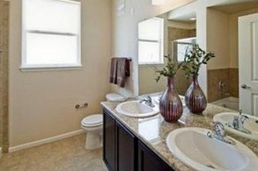 Master bath with tons of space
