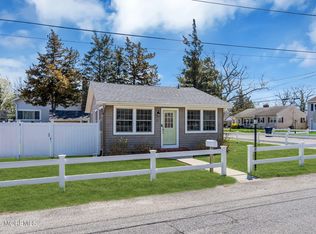 22 Harpoon Street, Beachwood, NJ