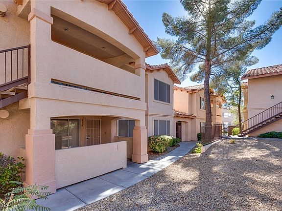 3rd image of 350 S Durango Dr Unit 119