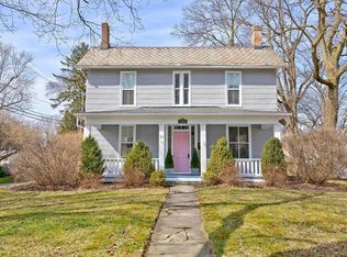 17 S Vine St, Westerville, OH 43081