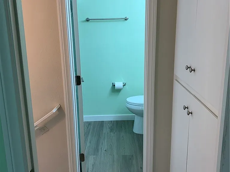 23821 Hillhurst Dr #48 — Photo 25