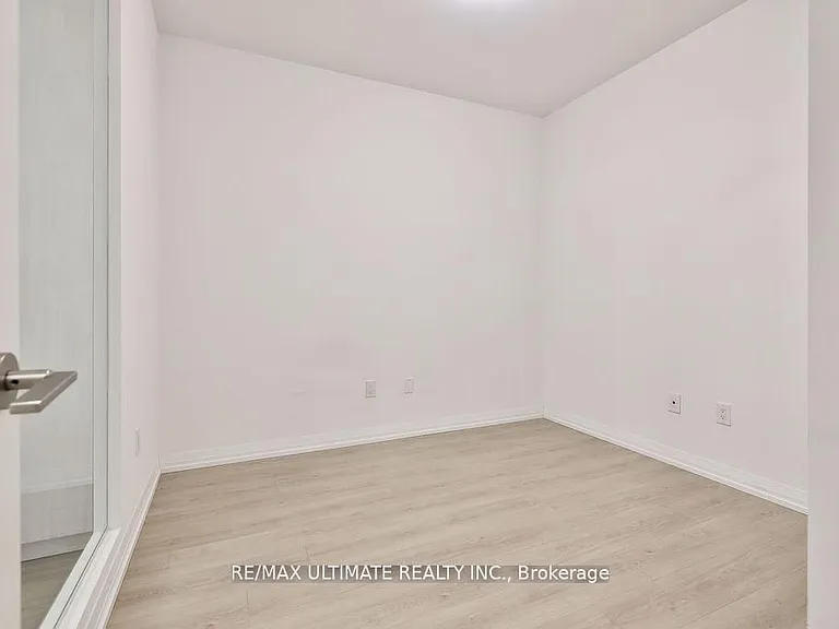 8 Widmer St #515 — Photo 8