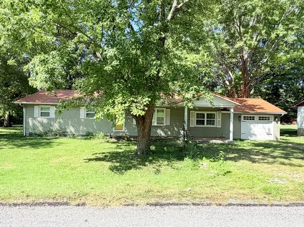 507 S Washington St, Galatia, IL 62935