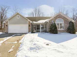 9959 Comb Run Ct, Avon, IN 46123