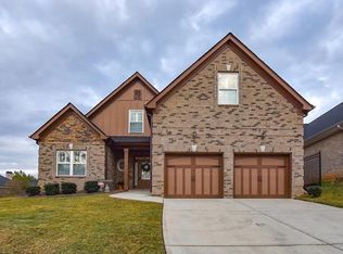 9124 Golfview Ln, Covington, GA 30014