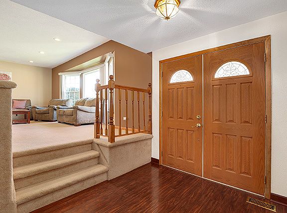 3rd image of 451 N Winston Dr