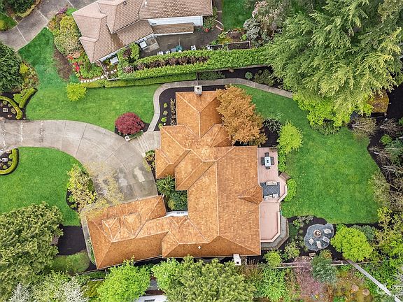 3rd image of 13329 160th Avenue NE