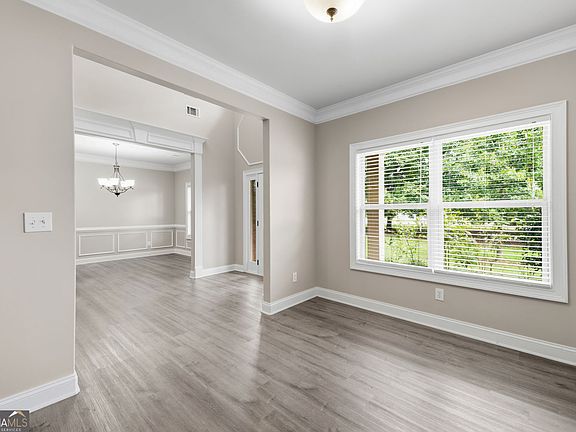 4th image of 316 Norway Spruce Ct