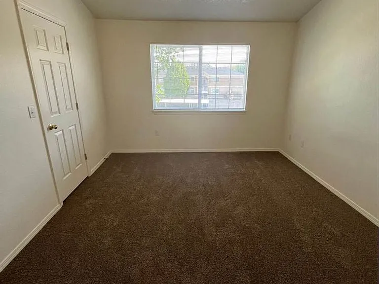 203 - Brookside Apartments — Photo 14