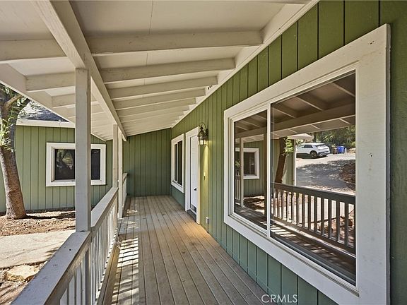 4th image of 18120 N Shore Dr