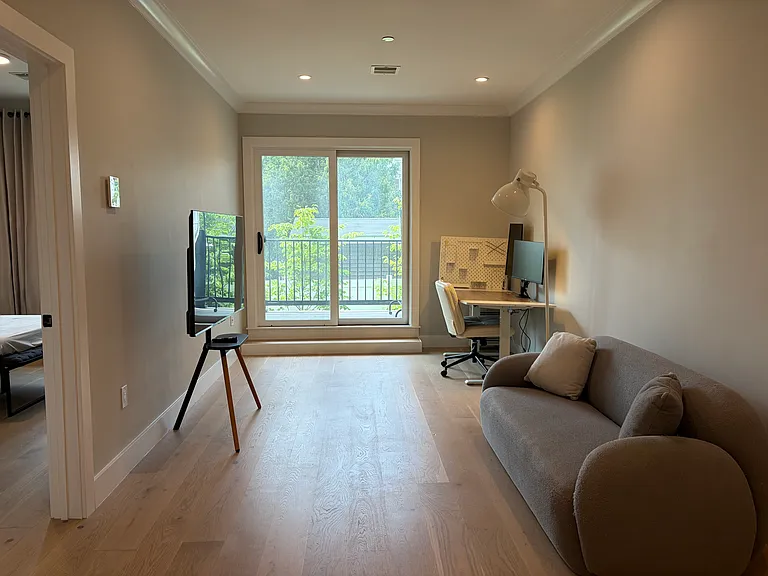 109 Prospect St #102 — Photo 9