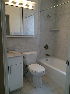 Rented by 280 Park Avenue South Realty | media 26