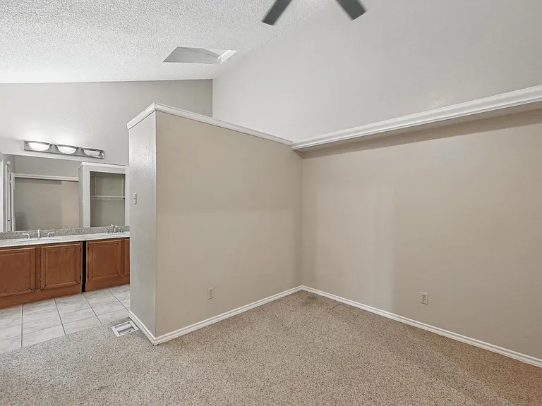 543 Ranch Trl #180 — Photo 11