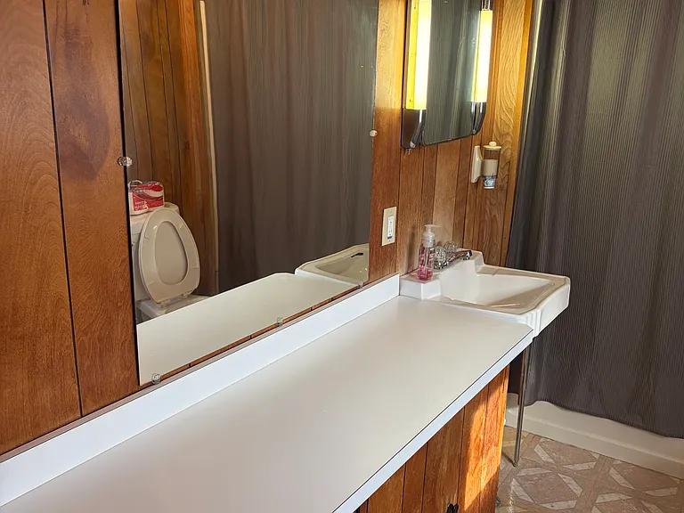 164 E Bacon St #2 — Photo 31