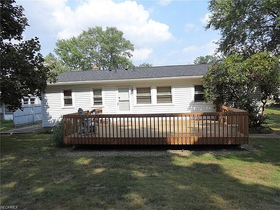 2nd image of 196 Caladonia Ave