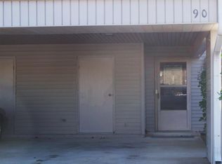 135 Hillview Dr APT 90, Fairfield Bay, AR 72088