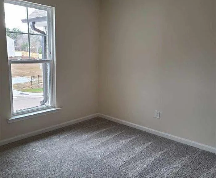 401 Purdue Dr — Photo 9