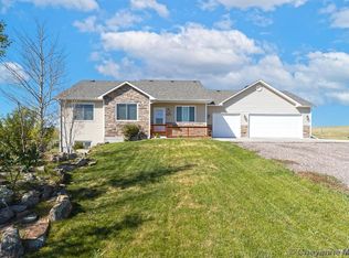 9274 Heavenly Dr, Cheyenne, WY 82009