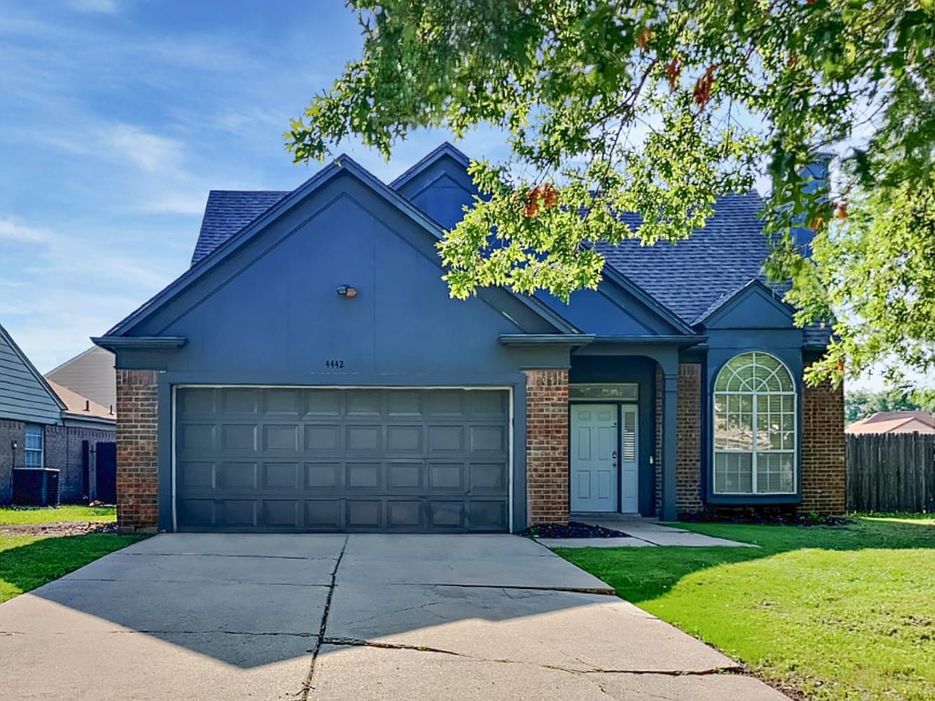 4442 Wheeler St, Grand Prairie, TX 75052 Zillow