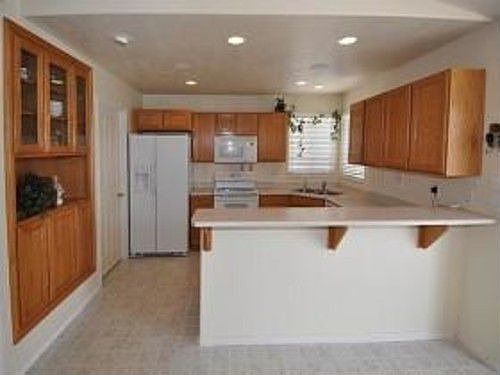 3rd image of 5086 W Pine Laurel Ln