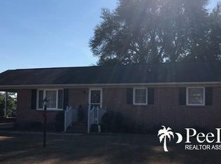103 Gwyn St, Cheraw, SC 29520