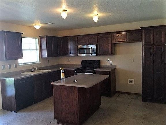Large Kitchen