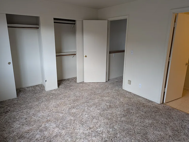 412 & 414 Valley Cir — Photo 5