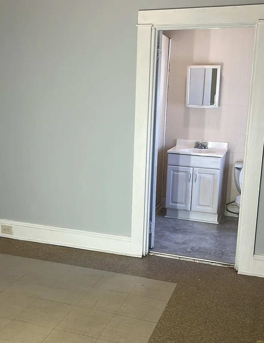 1 bed, $1,175 — Photo 3