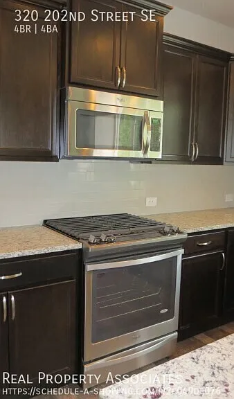 320 202nd St SE — Photo 7