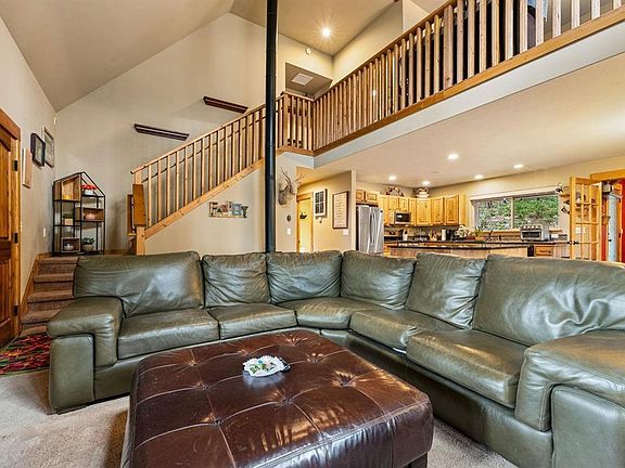 5th image of 427 Pine Valley Road