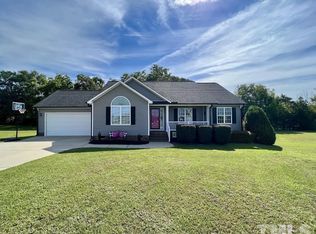 72 Jenna Ln, Dunn, NC 28334