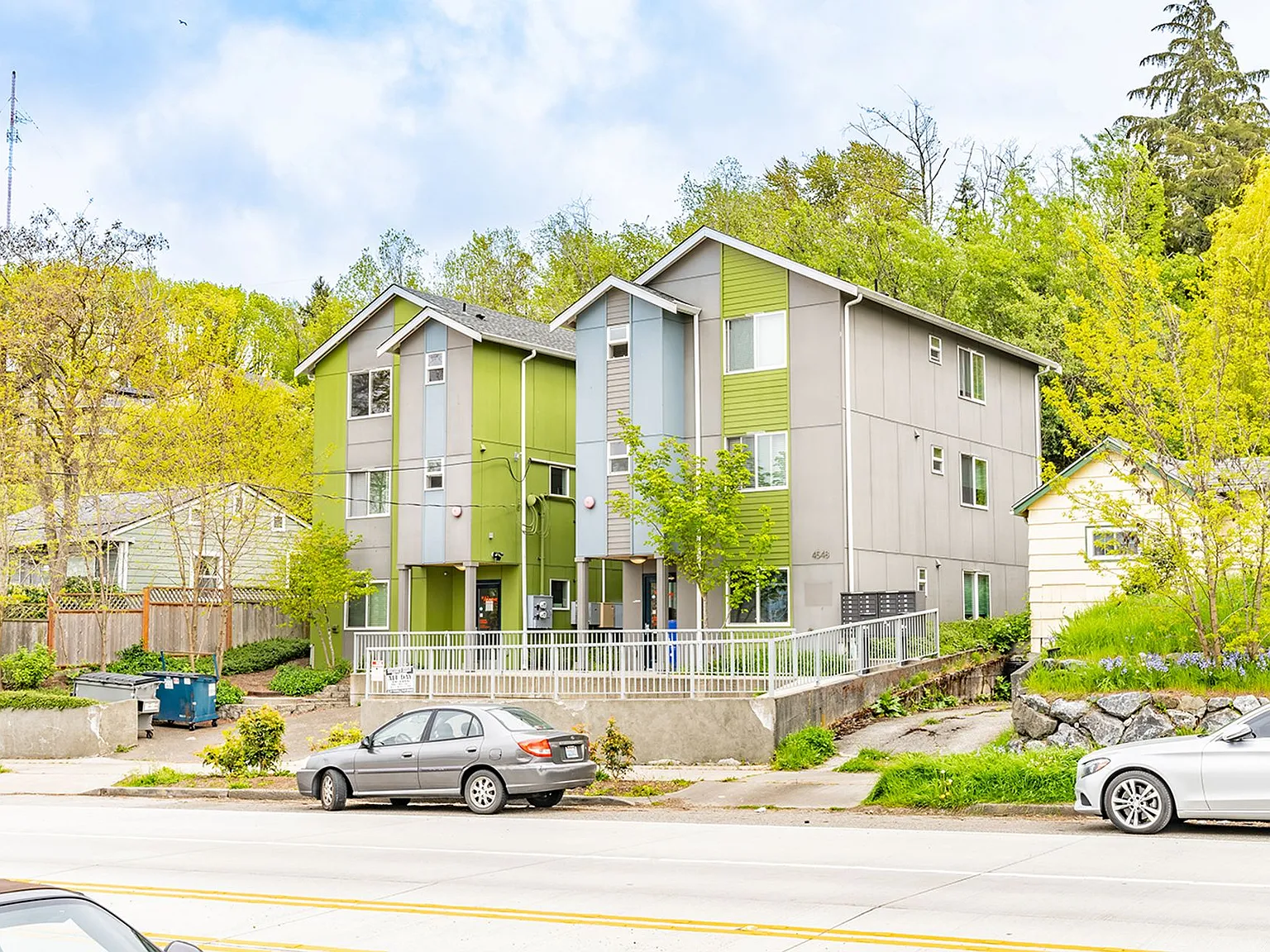Elegant, Efficient Studios in Beautiful Delridge! — Photo 3