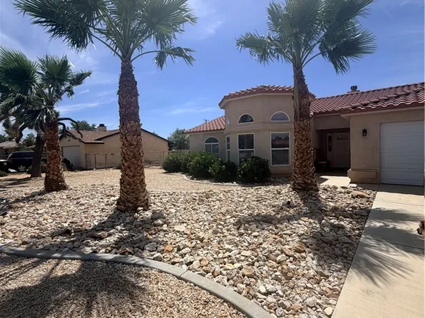 13240 Skiomah Rd, Apple Valley, CA 92308
