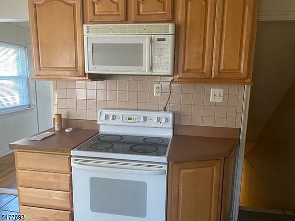 4th image of 1456 Liberty Ave #B