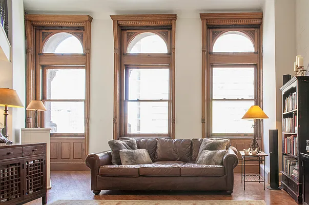 Sold by JCity Realty, LLC | media 9