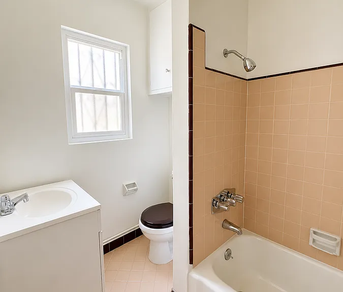 114 S Rampart Blvd #3 — Photo 9