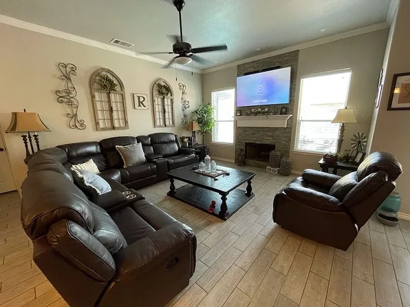 7702 Rancho Vista Blvd E, Corpus Christi, TX 78414