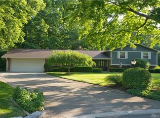 8500 Birchcreek Cir, Dayton, OH 45458