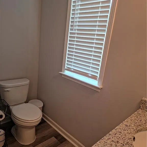 430 Village Creek Dr #B — Photo 16