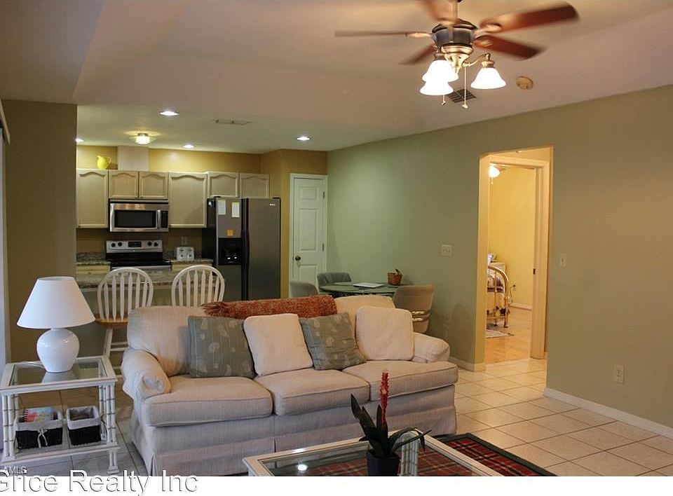 1st image of 26812 Robinhood Ln