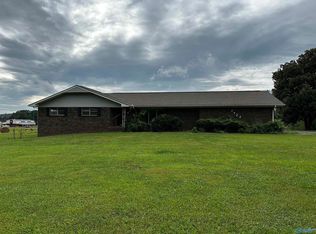 3920 Godfrey Ave NE, Fort Payne, AL 35967